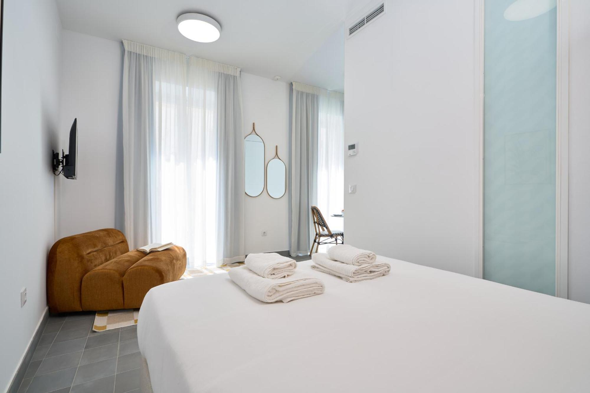 Naranjas Y Limones, By Homing U Apartahotel *
