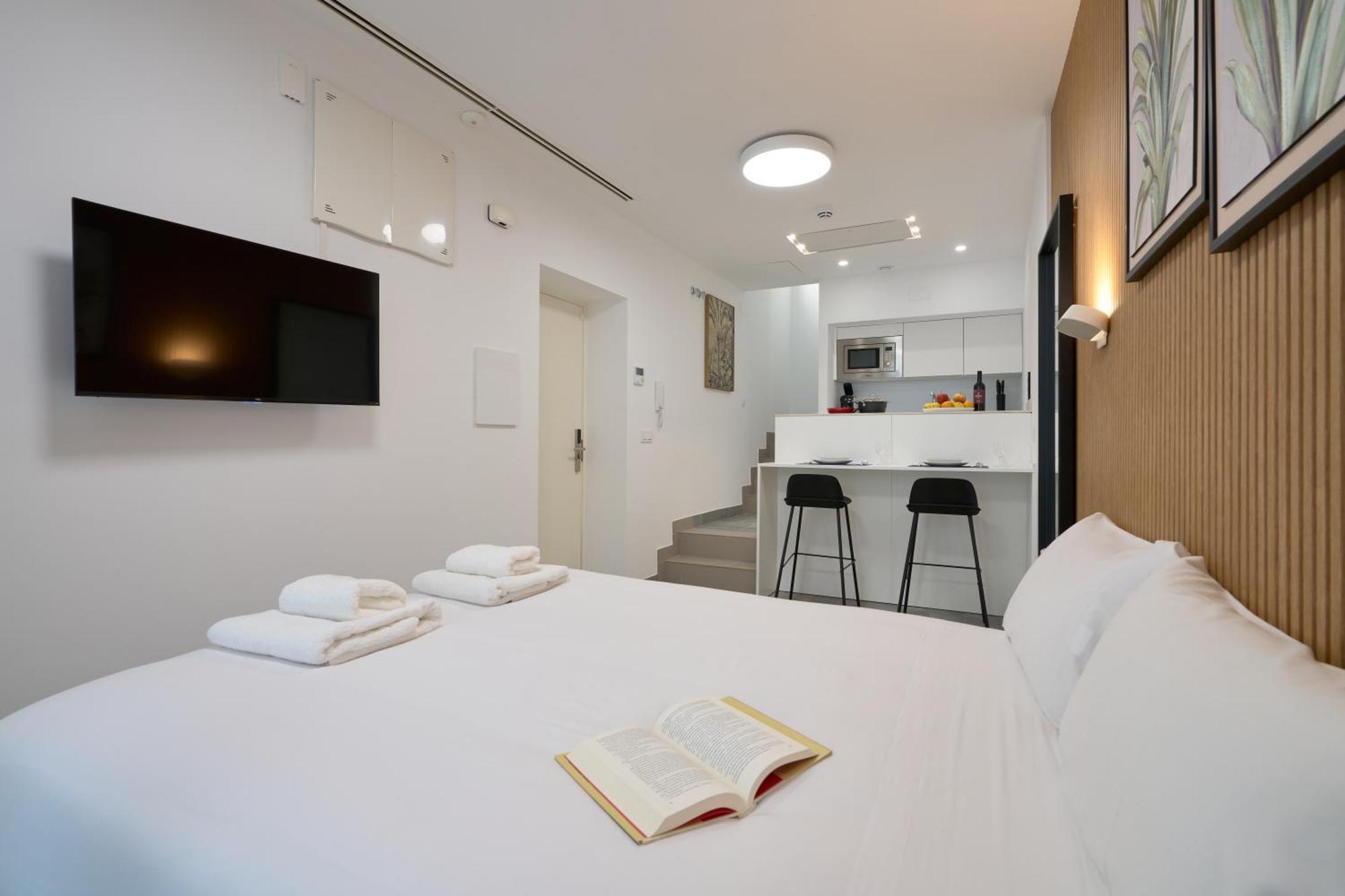 Apartahotel Naranjas Y Limones, By Homing U *