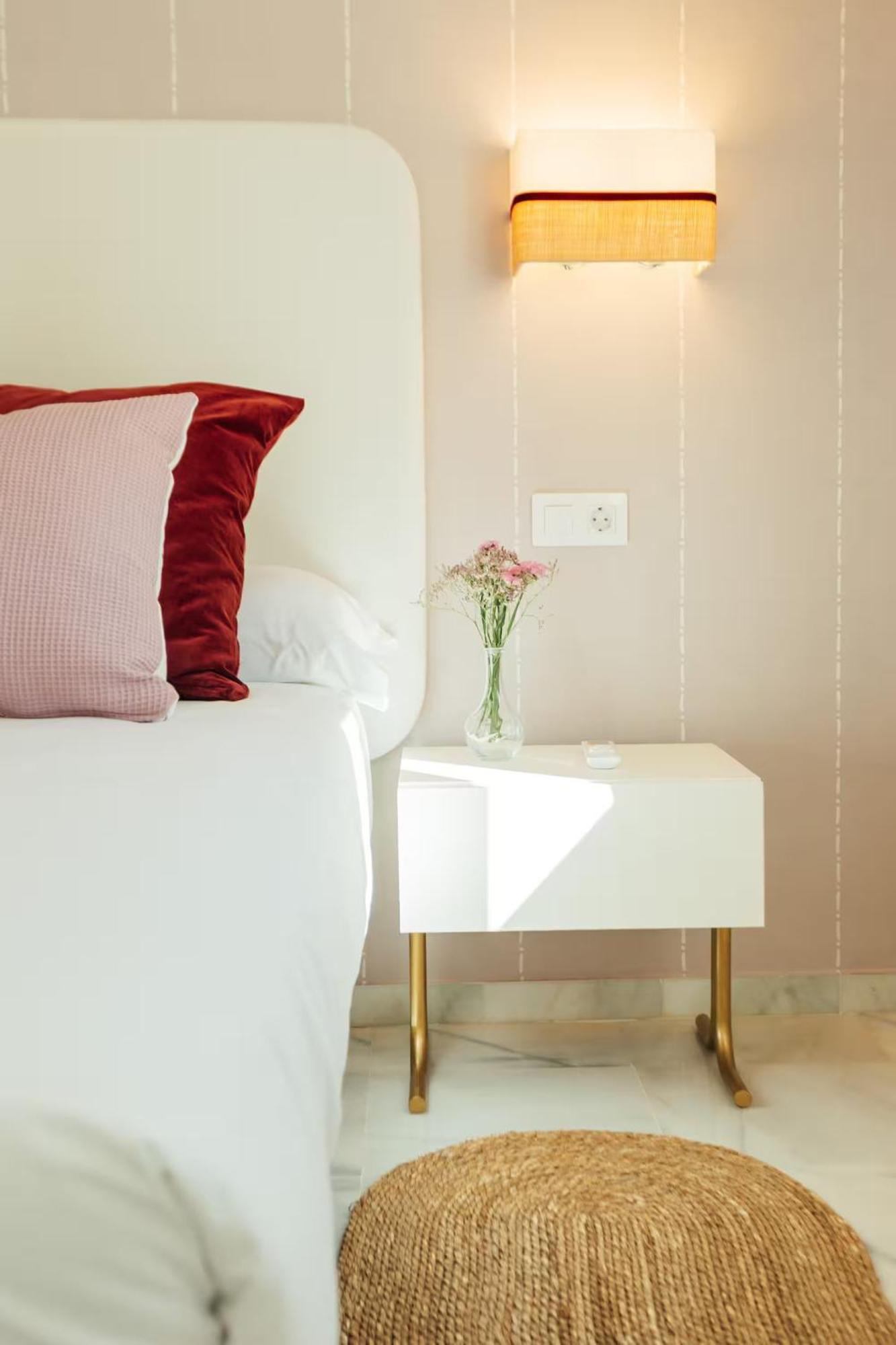 Reformed And Comfy- 2bd 2bth- Arenal Sevilla
