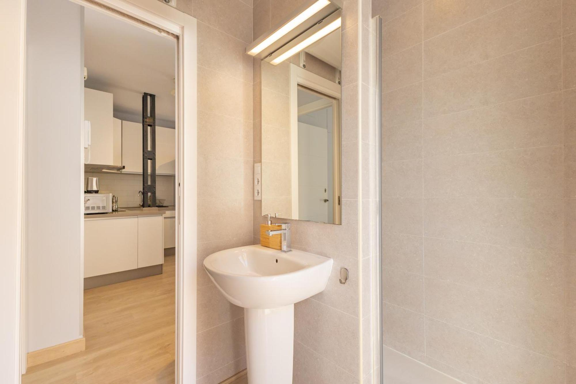 Charming 2 Bedroom At Iconic Triana Neighborhood By Ocityzen * Sevilla