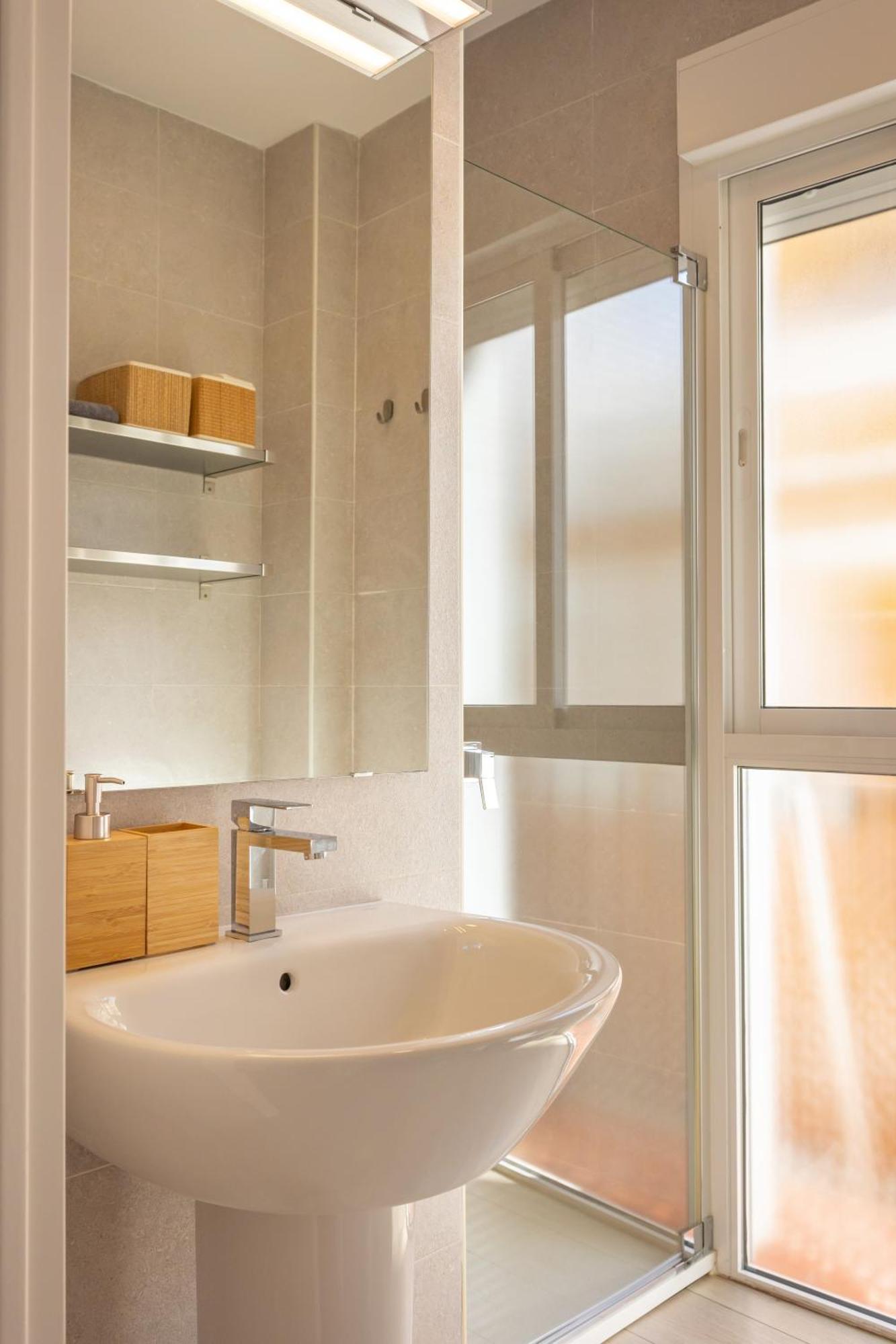 Apartamento Charming 2 Bedroom At Iconic Triana Neighborhood By Ocityzen *