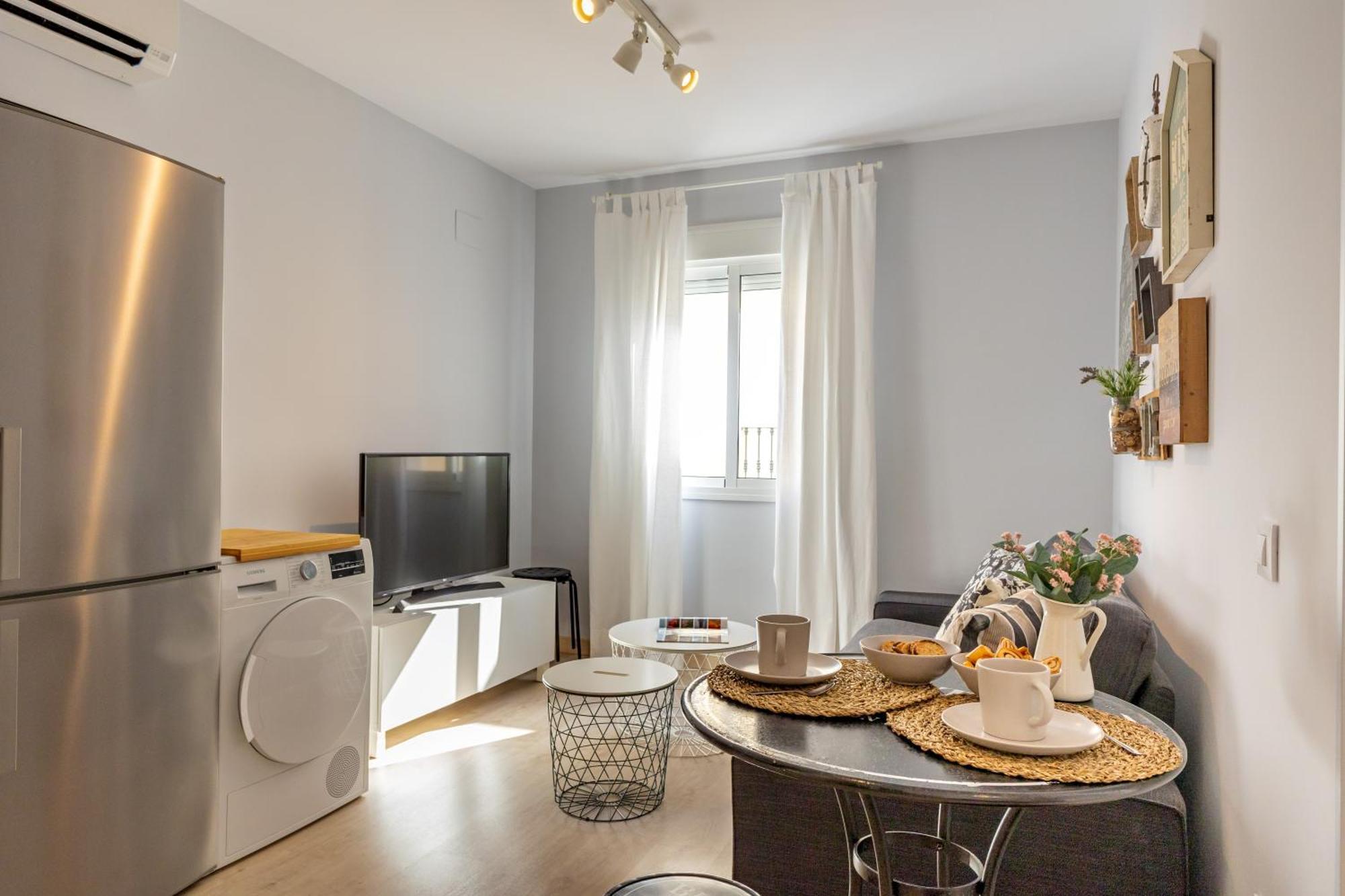 Apartamento Charming 2 Bedroom At Iconic Triana Neighborhood By Ocityzen