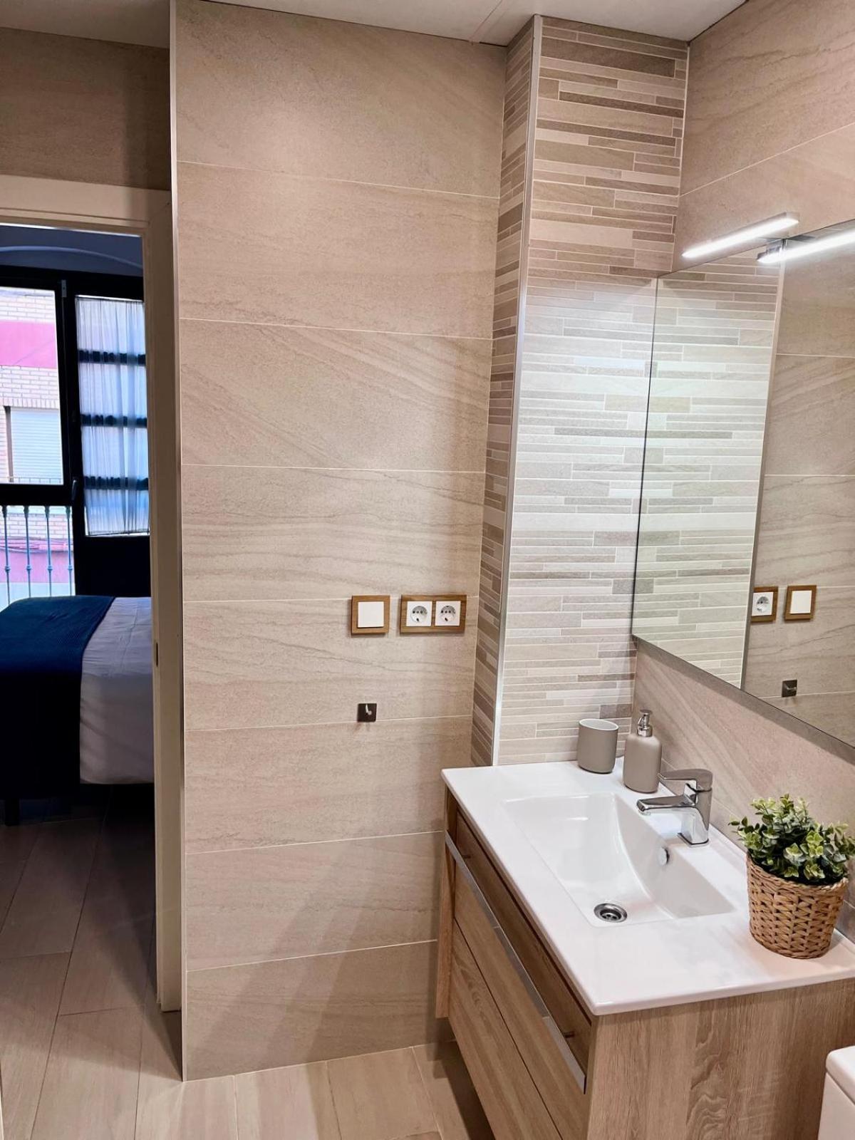 Triana Flat, 3mn From Plaza De Cuba *