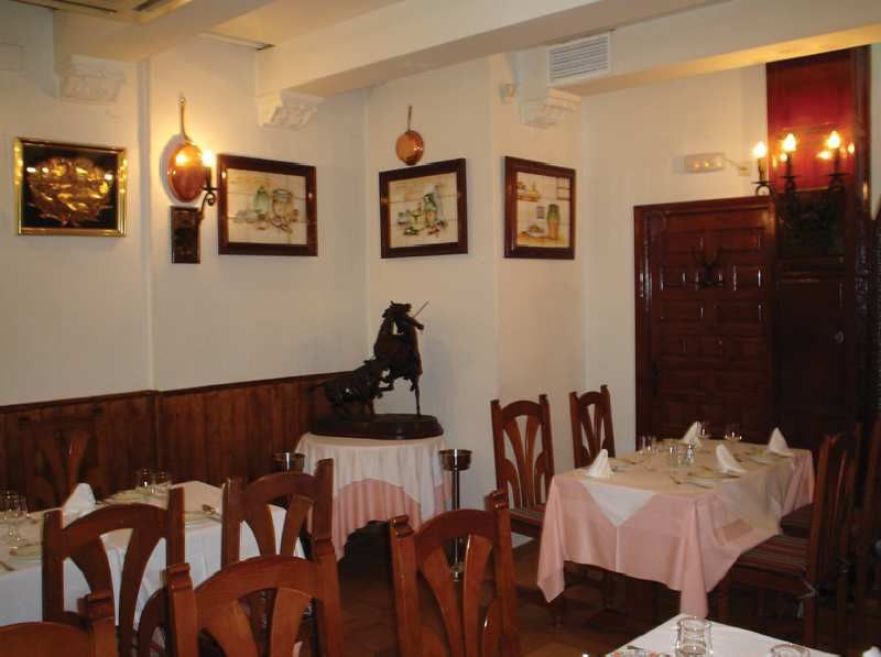 Casual Don Juan Tenorio Hotel 2*