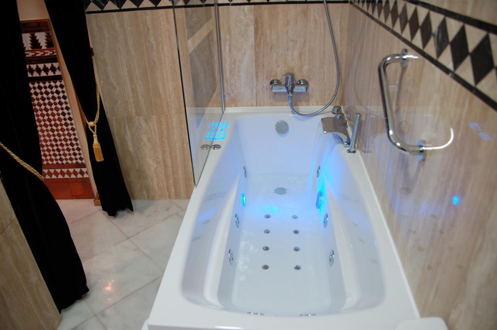 Luxury Ultra Seville