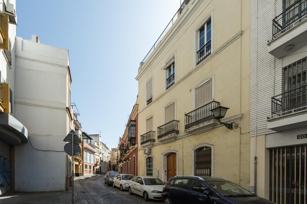 Diaber Gerona 22 * Seville