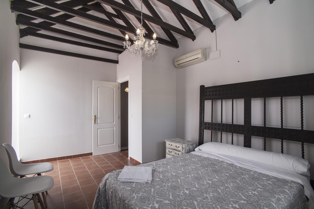 Сasa de vacaciones 10 Bdr Chalet; Maria Luisa Park Sevilla