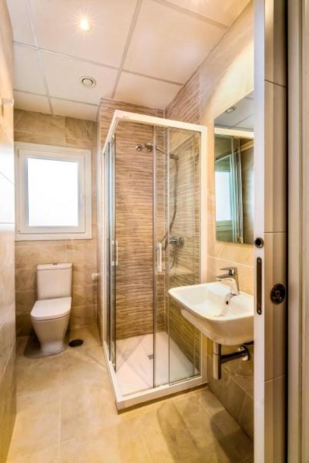 A2c (adults Only) Hostal