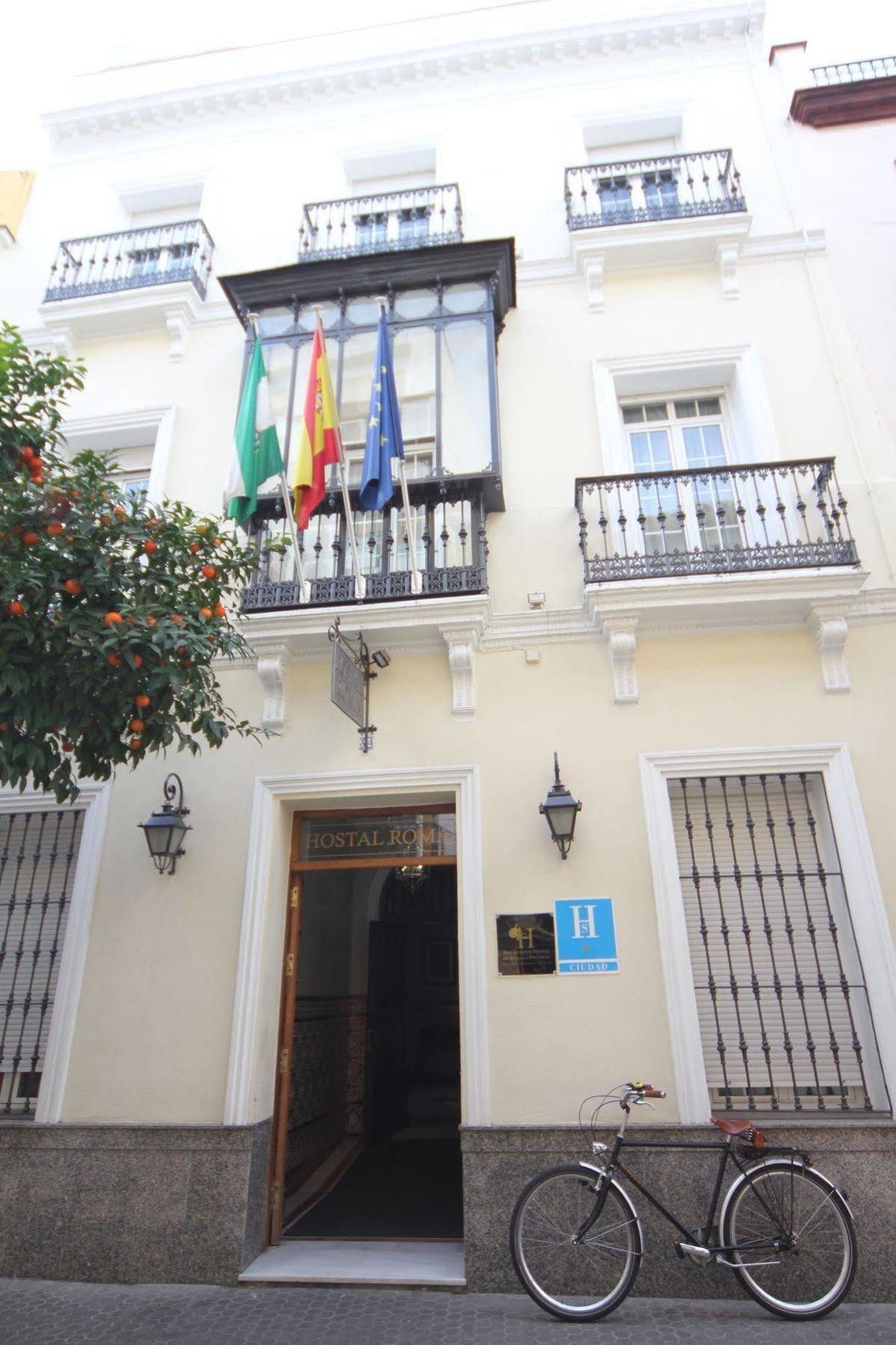 Roma 2* Sevilla