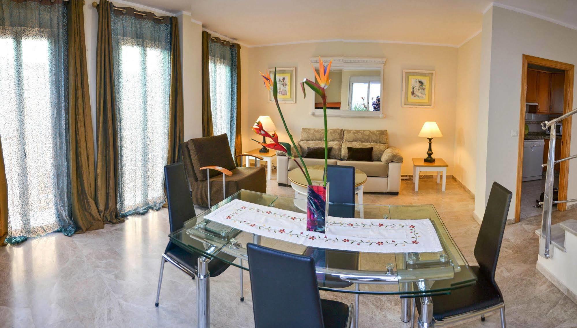 Apartamentos Sevilla Apartamento *