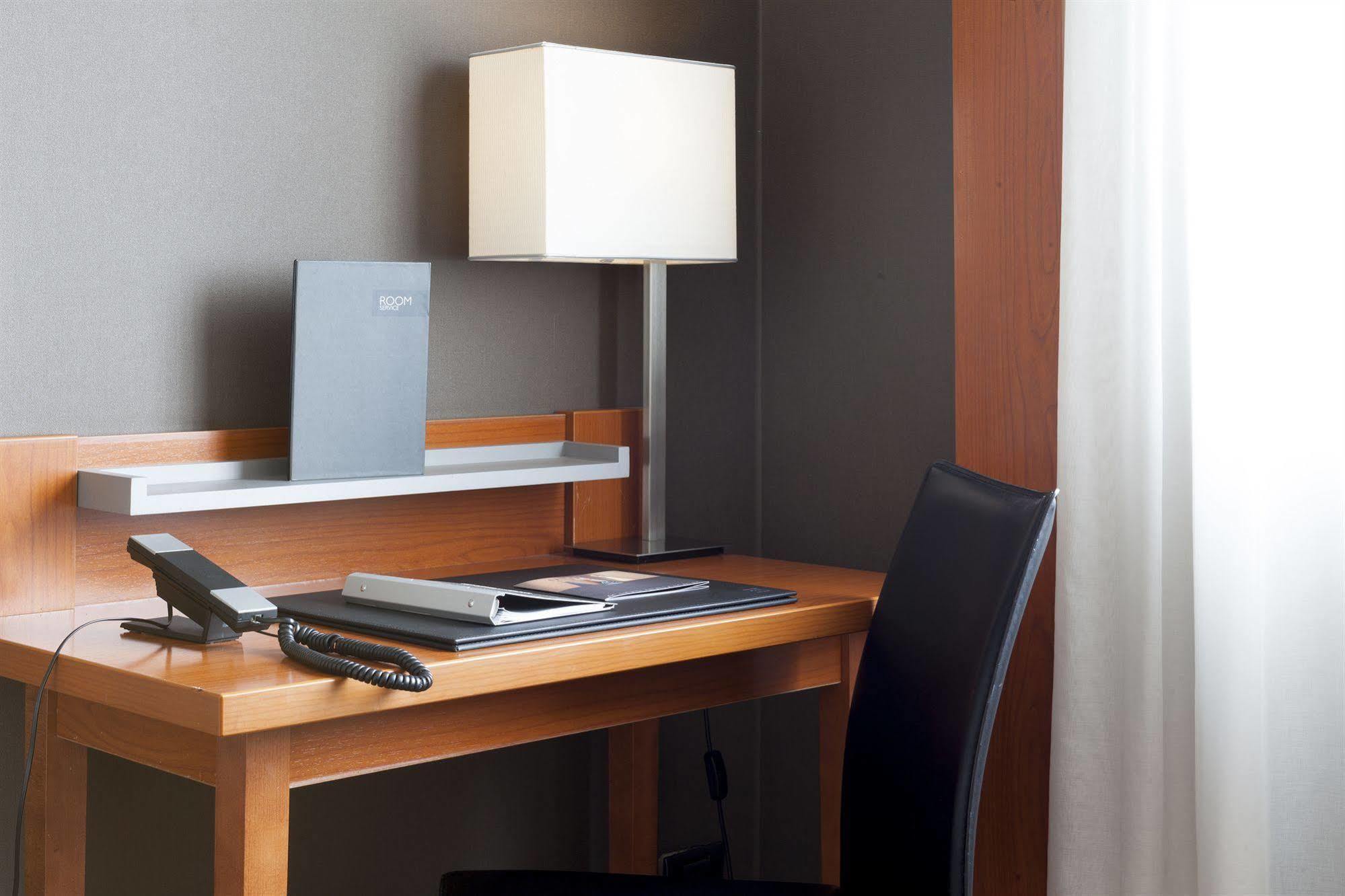 Ac Fórum By Marriott 4*