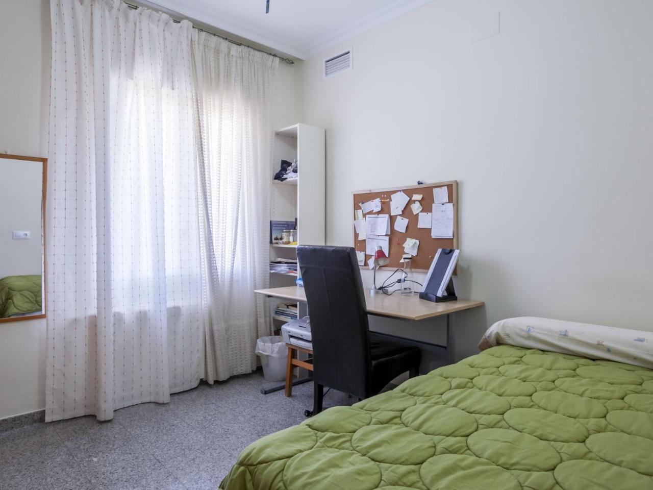 Holiday Nervion: Ciudad Jardin *
