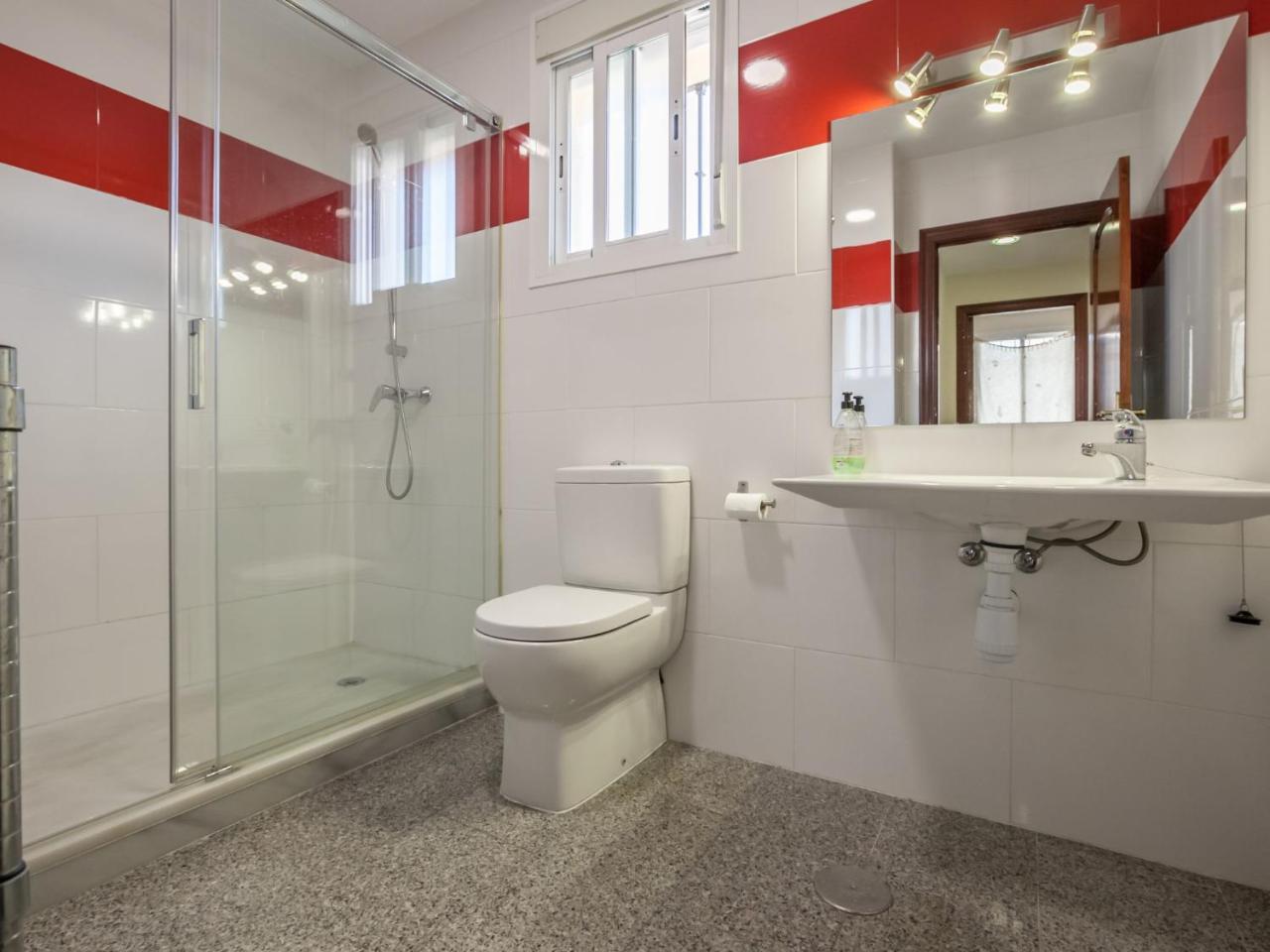 Сasa de vacaciones Holiday Nervion: Ciudad Jardin