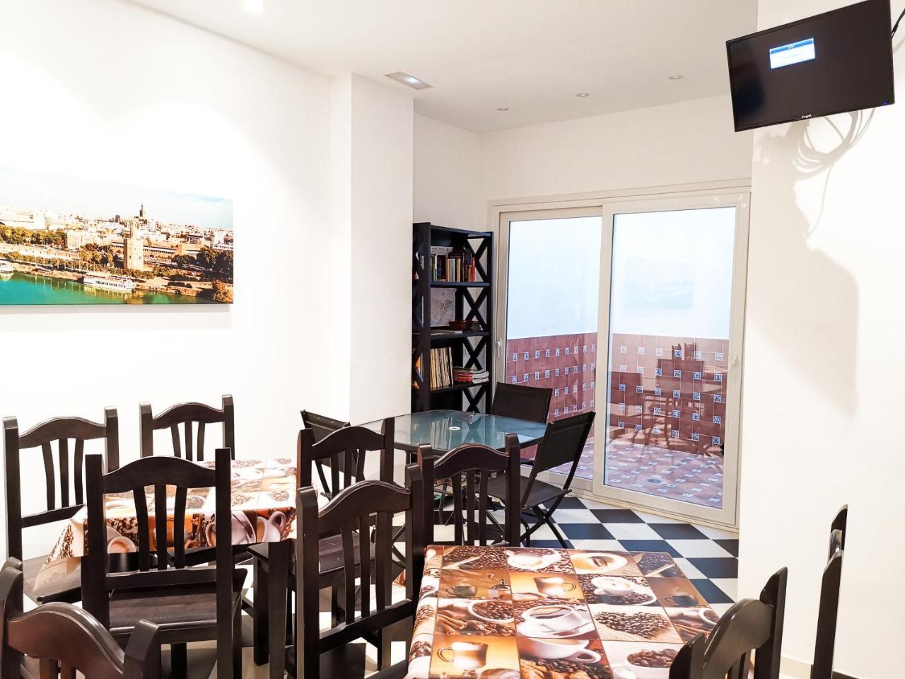 Hostal A2c (adults Only)