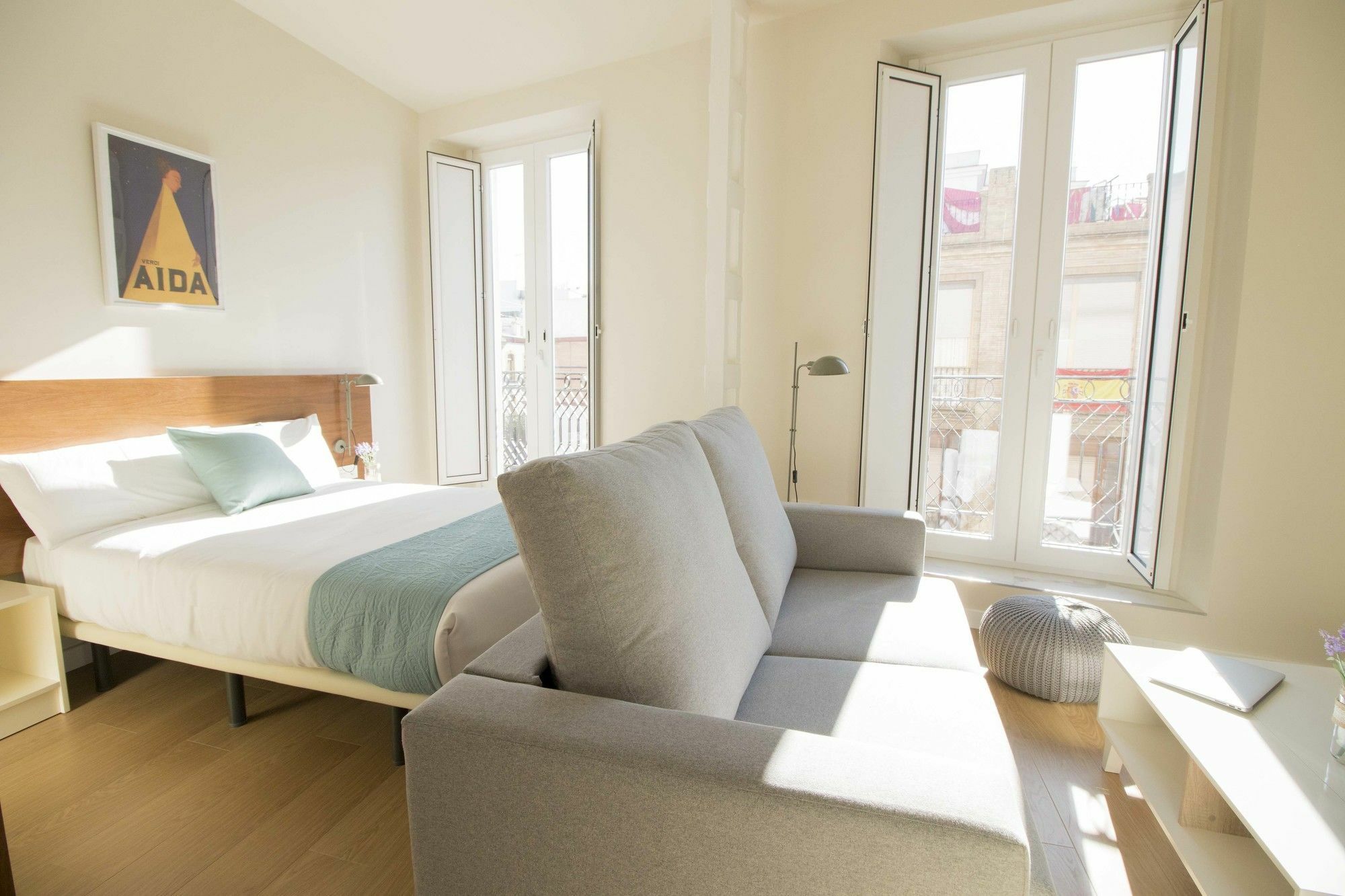 Apartment Opera Alameda Seville