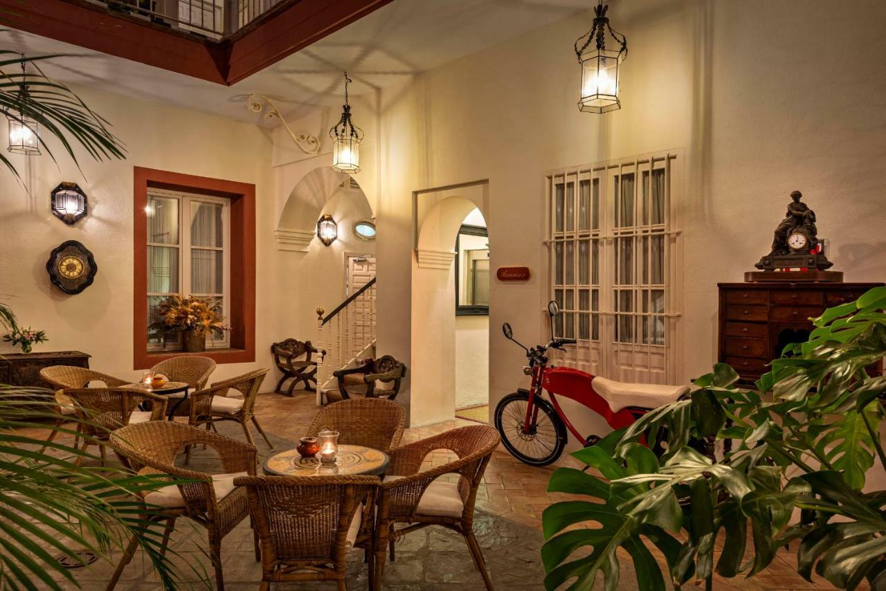 Hotel Casas De El Arenal