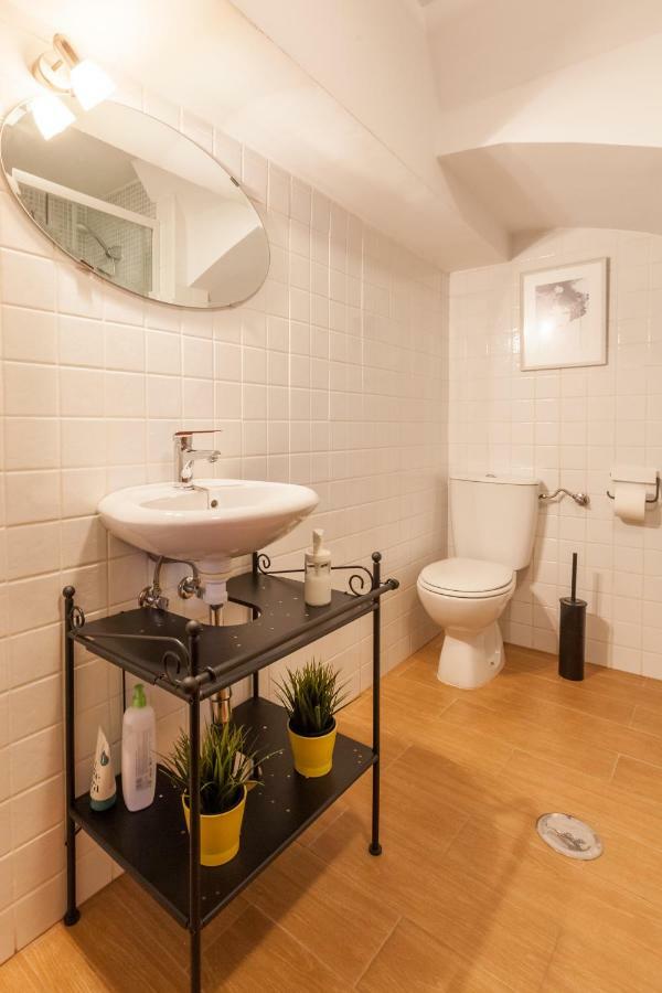 Apartment Loft Triana Con Encanto Seville
