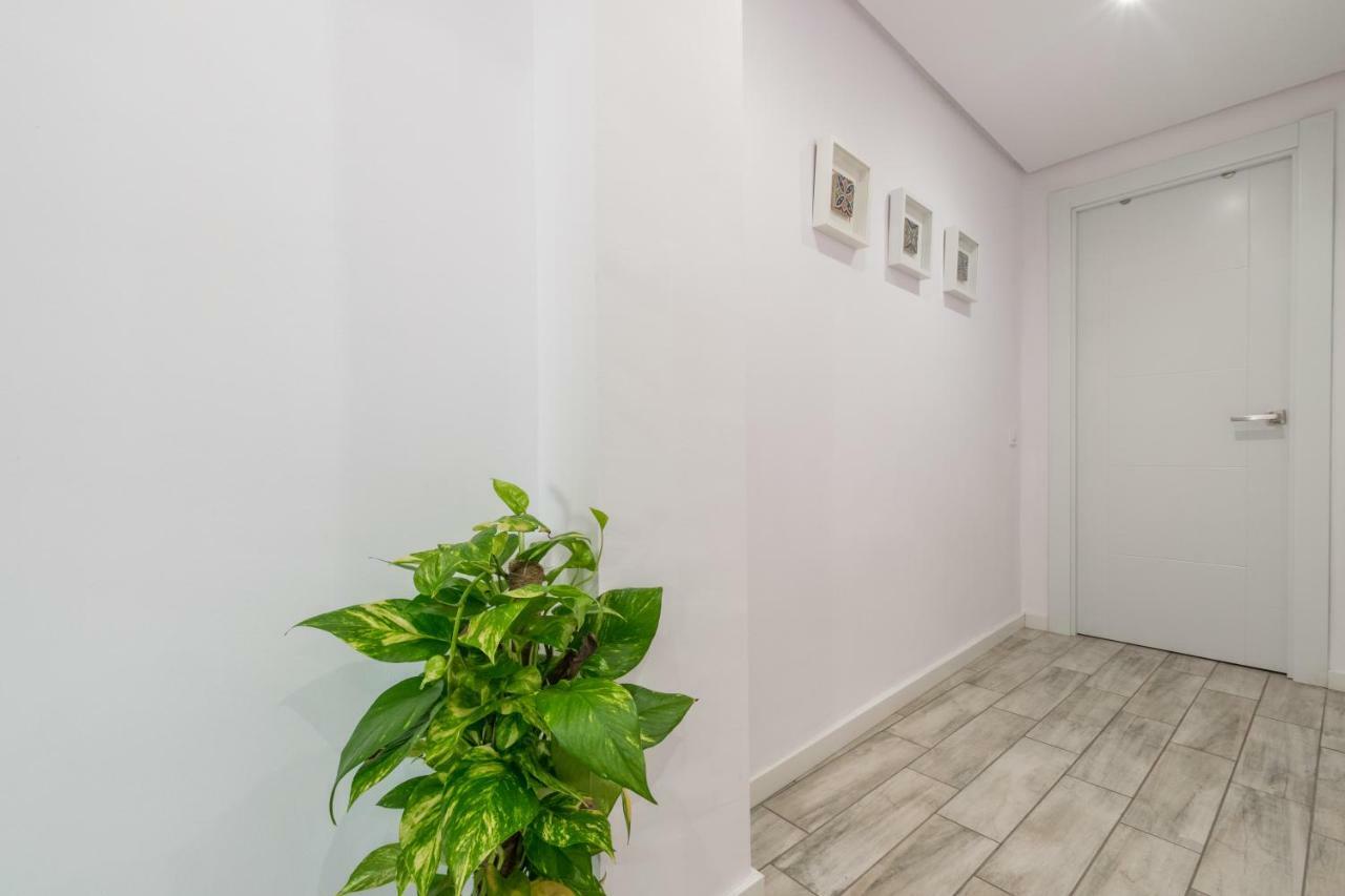 Apartment Alfonso Xii 28a *