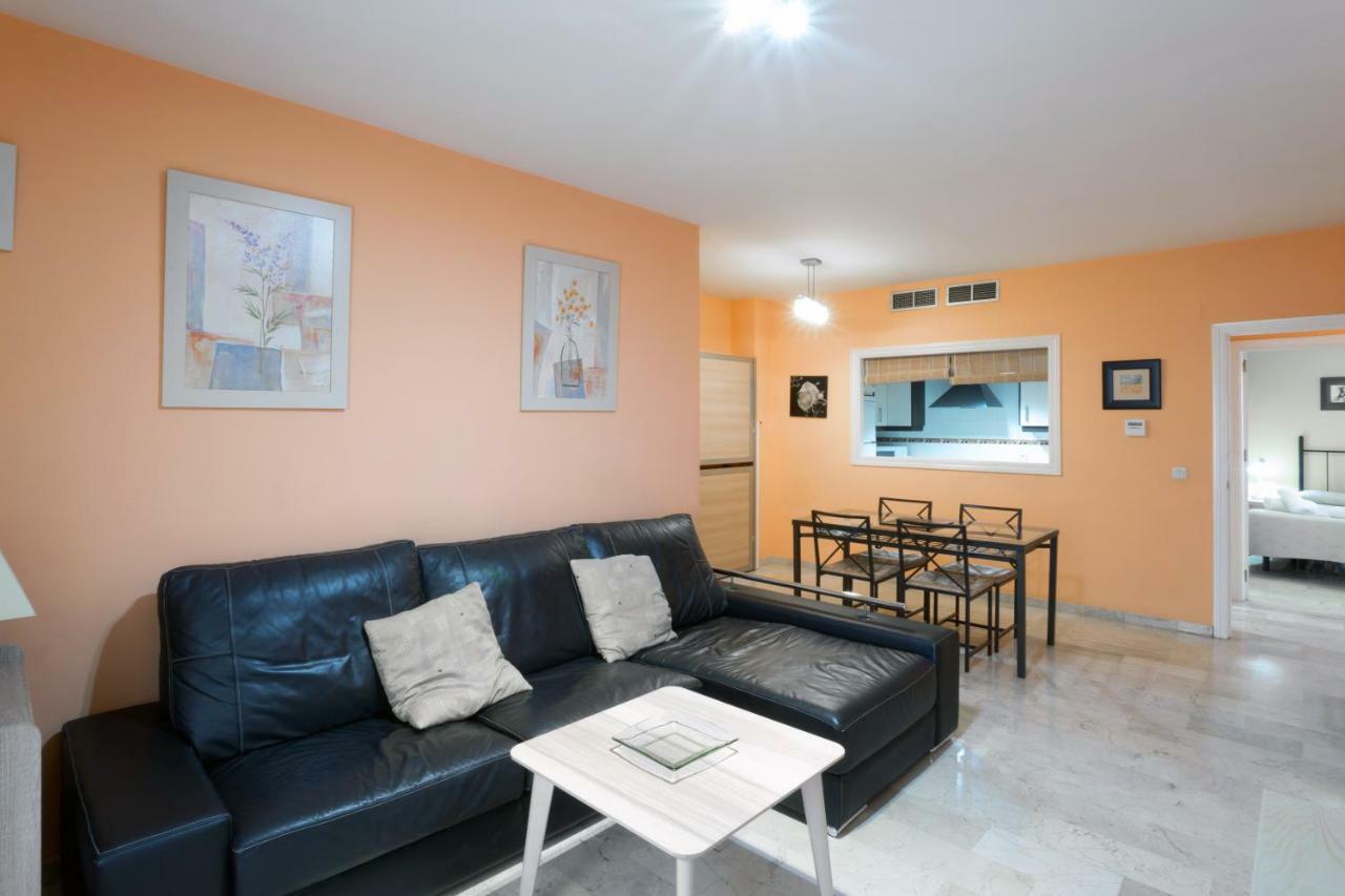 Apartamento Rentalsevilla Moderno Y Comodo En Santa Cruz Con Parking *