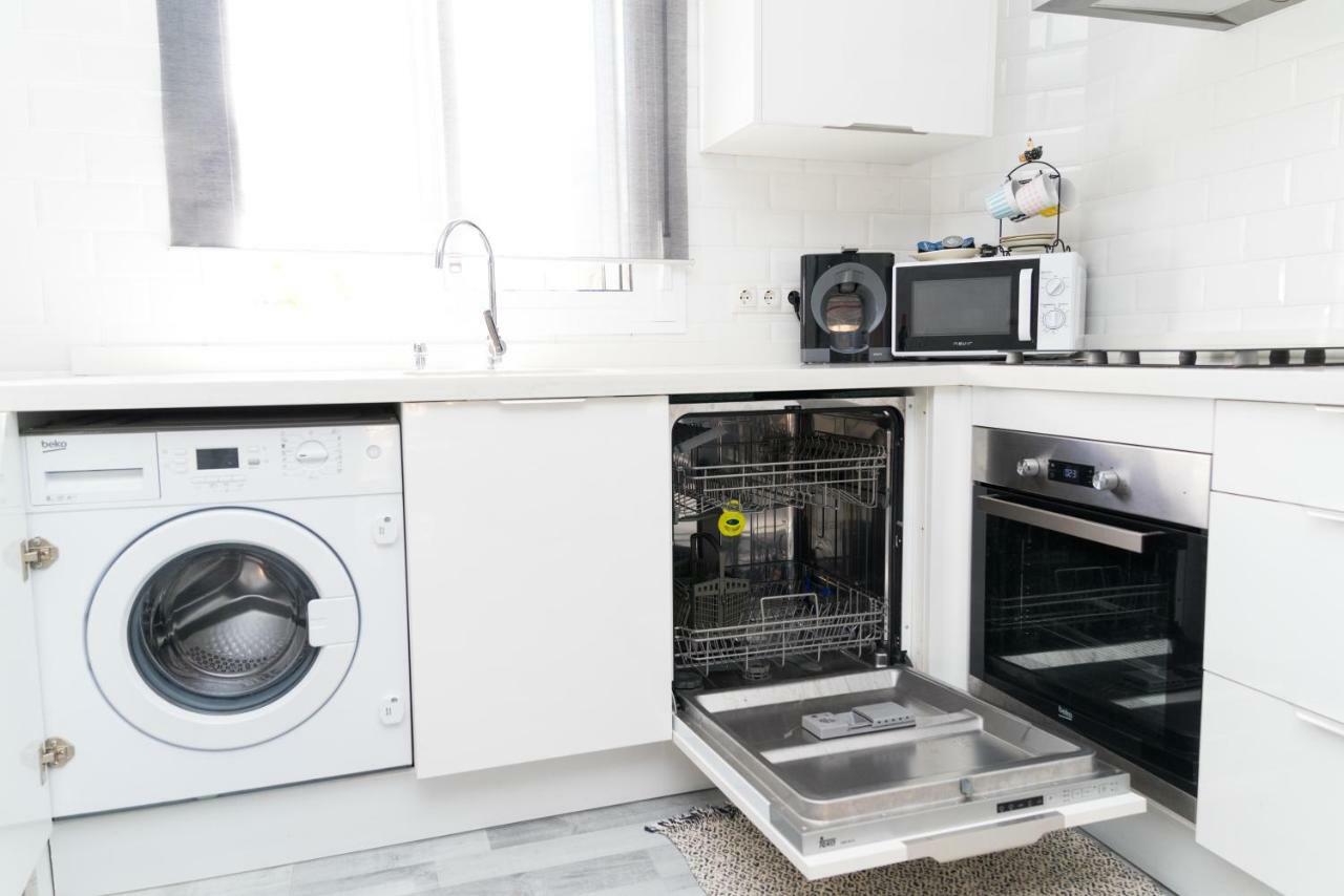 Apartamento Spectacularly Updated For Large Groups!