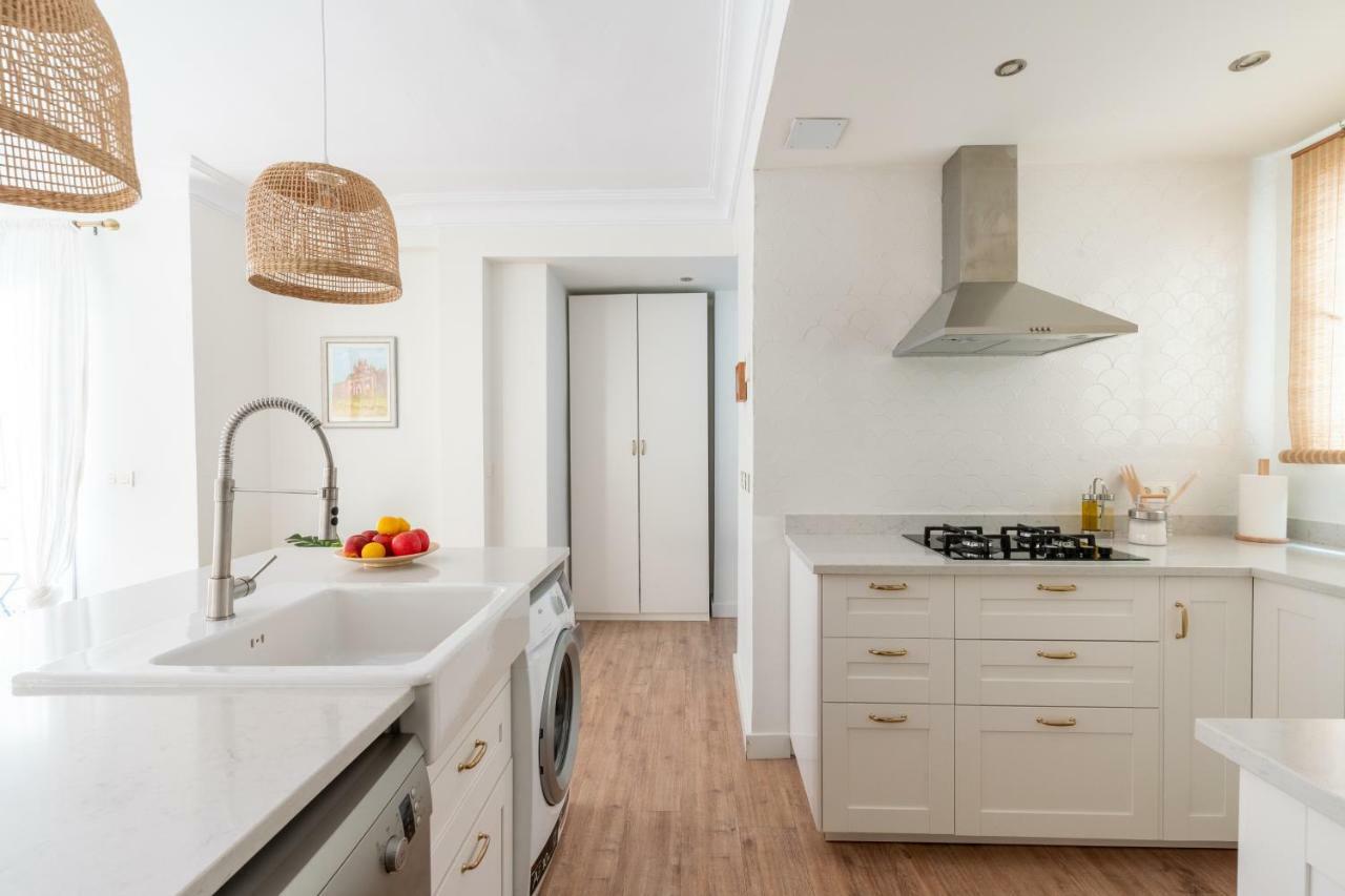Unique Homes Setas, Plaza De San Pedro 6 Pax Apartment Seville