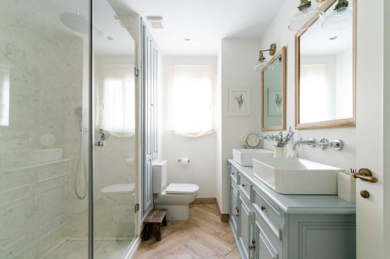 Apartment Unique Homes Setas, Plaza De San Pedro 6 Pax Seville