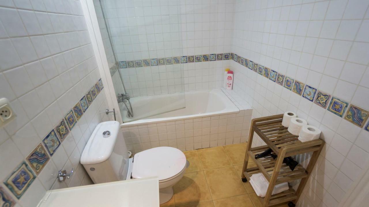 Rentalsevilla Moderno Y Comodo En Santa Cruz Con Parking Sevilla
