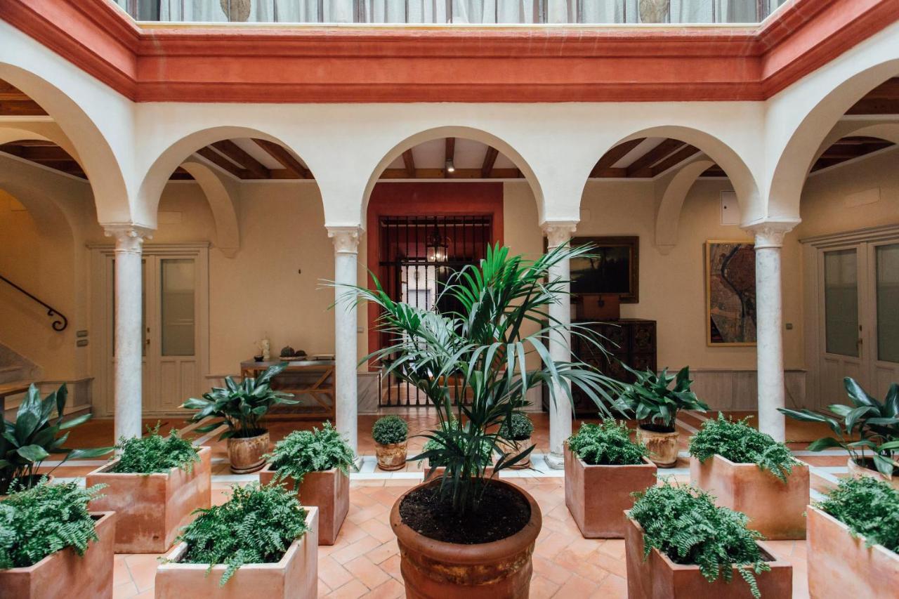 Casa Patio Del Siglo Xix *