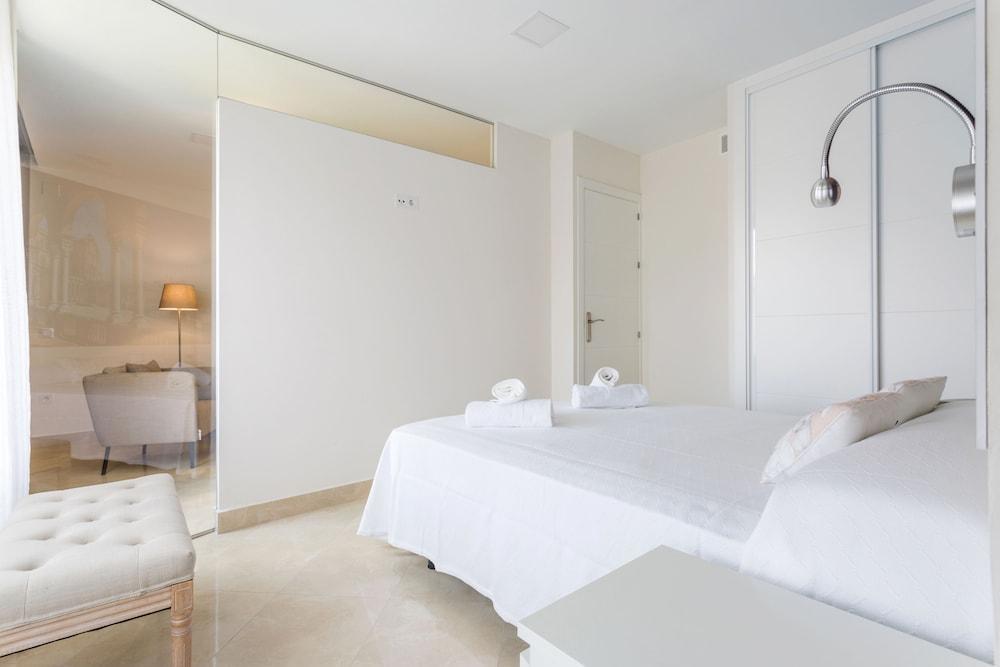 Hotel - Plaza De La Magdalena Sevilla